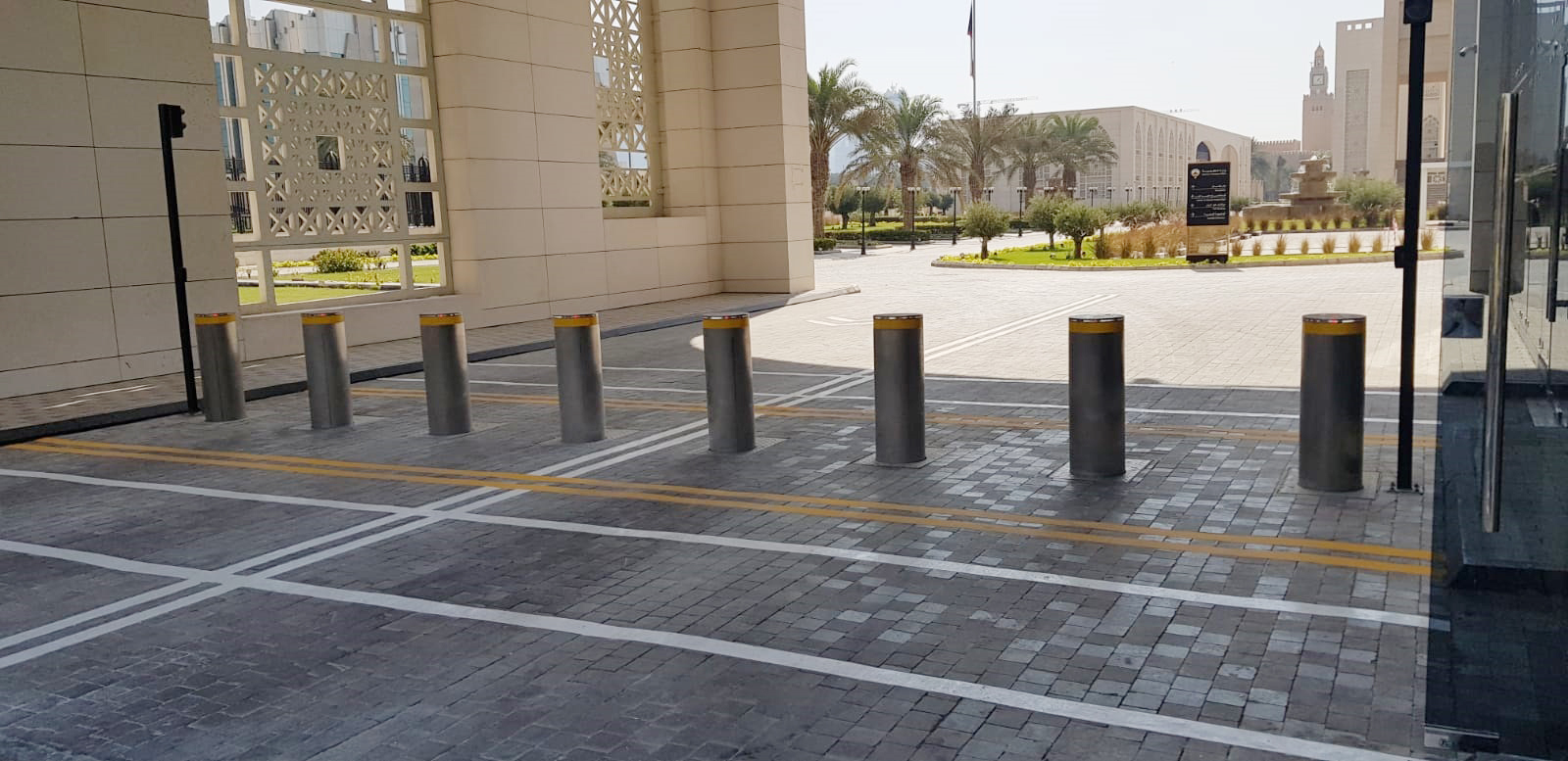 Bolardos automáticos de tráfico, Ministerio de Relaciones Exteriores, Kuwait